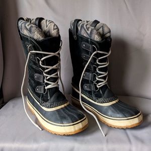 Joan of Arctic Knit II boots